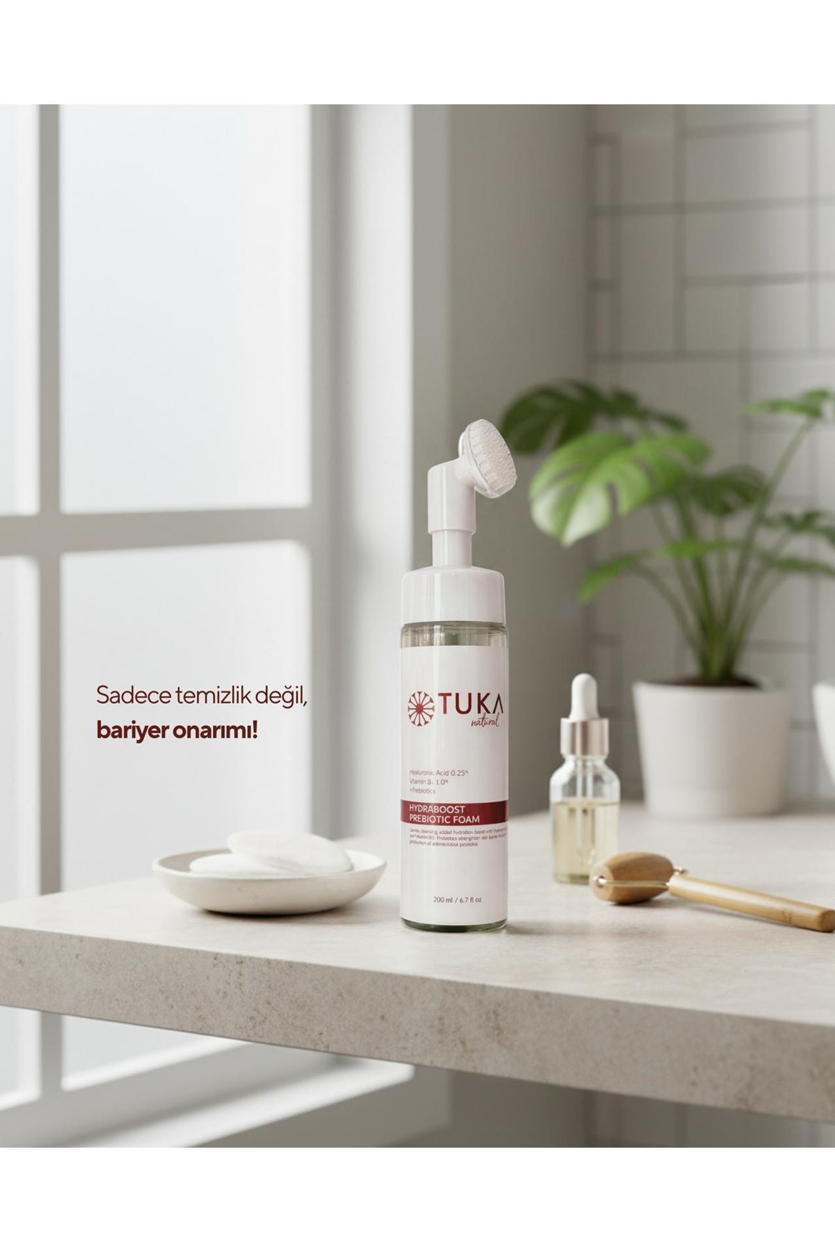 TUKA Cilt Bariyeri Onarıcı Yüz Temizleme Köpüğü 200 ml – Hyaluronik Asit & B5, Hassas Ciltler İçin